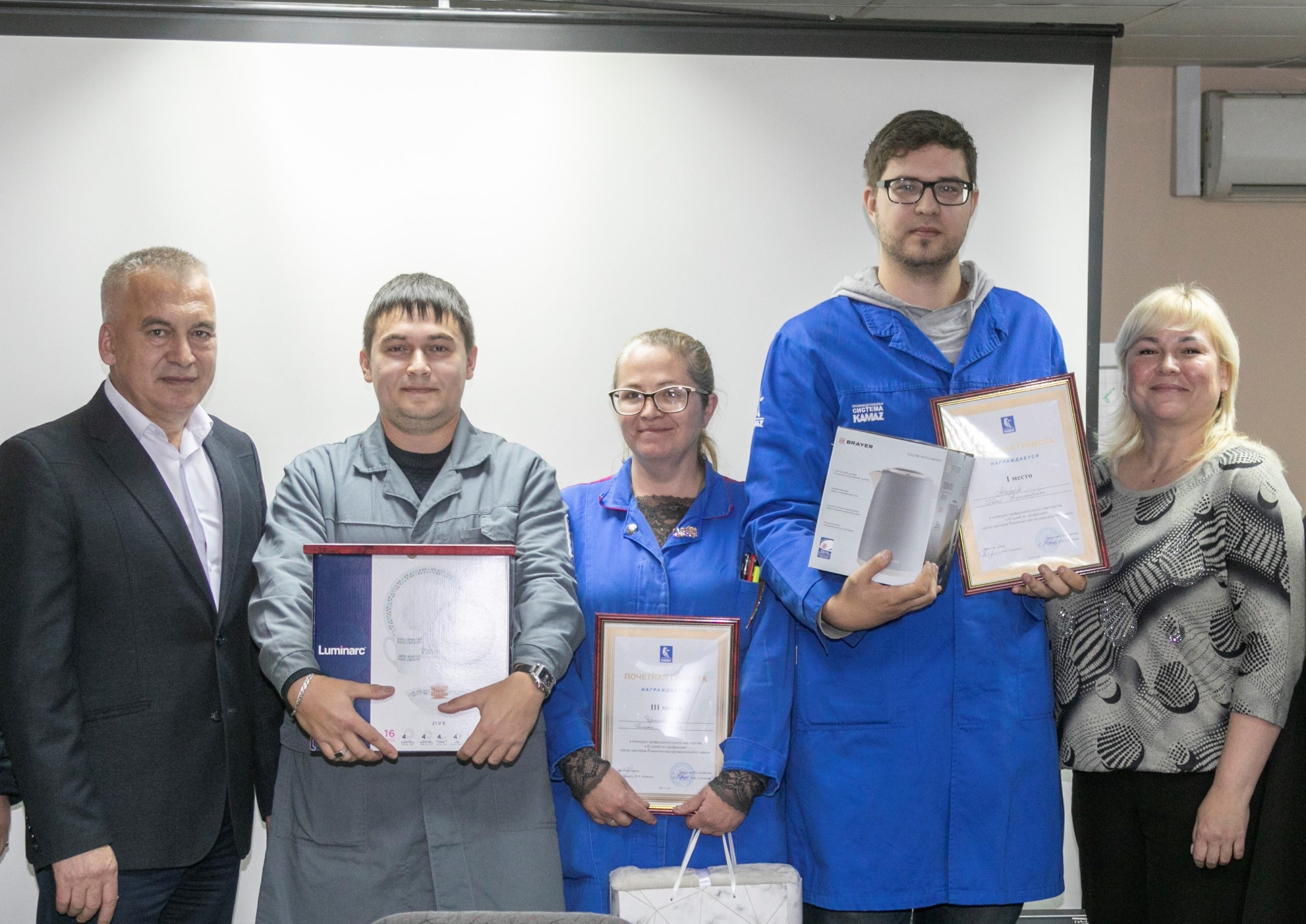 Вы сейчас просматриваете Конкурс профмастерства среди мастеров РИЗа