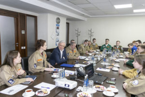Читать далее о этой статье Представители российских студотрядов встретились с руководством «КАМАЗа»