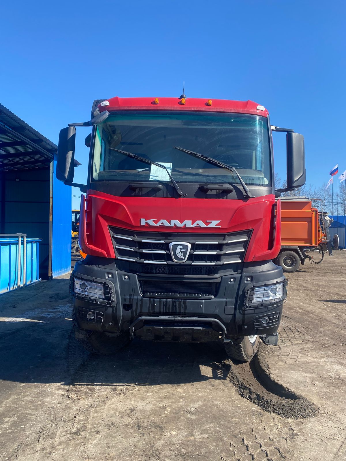 Вы сейчас просматриваете КАМАЗ-6595 презентован в Калужской области