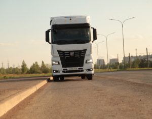 Читать далее о этой статье Автомобиль КАМАЗ-54901 успешно прошёл испытания в автопарке потенциального клиента