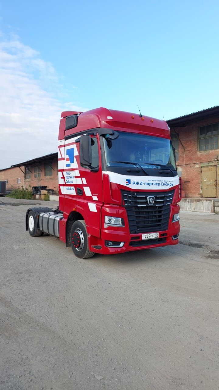 Вы сейчас просматриваете Магистральный тягач КАМАЗ-54901 для компании из Сибири