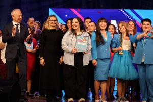 Читать далее о этой статье Команда автомобильного завода завоевала Гран-при первой фестивальной игры КВН ПАО «КАМАЗ»