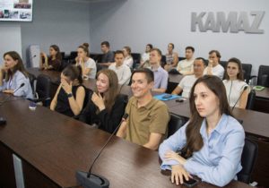 Читать далее о этой статье Совет молодёжи «КАМАЗа» провёл встречу с новичками