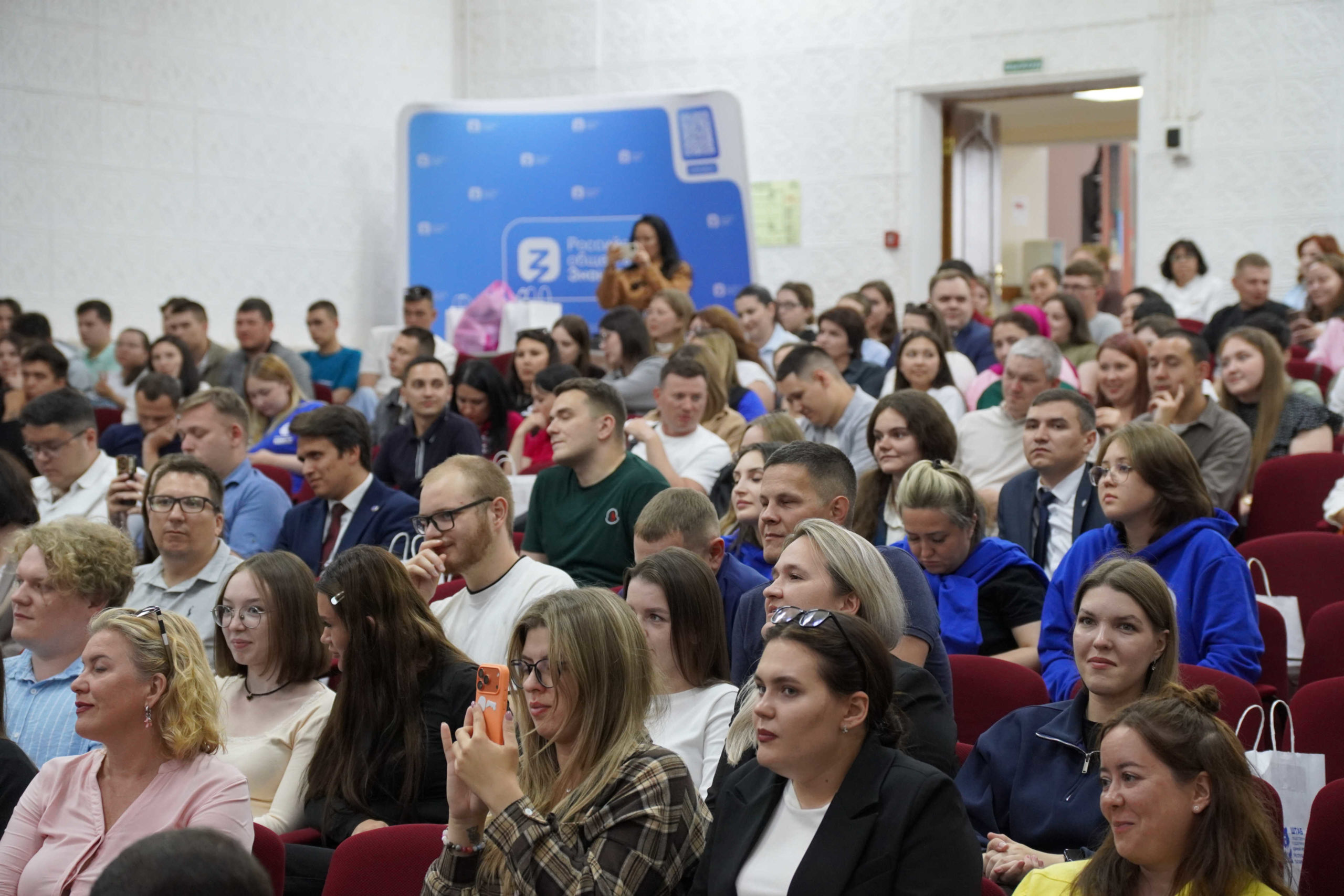 Вы сейчас просматриваете Камазовцы приняли участие в форуме «Трудящаяся молодёжь и общественные инициативы»