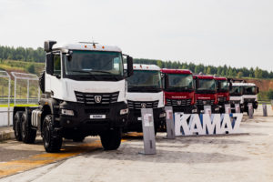 Читать далее о этой статье В Казани прошёл тест-драйв автомобилей КАМАЗ поколения К5